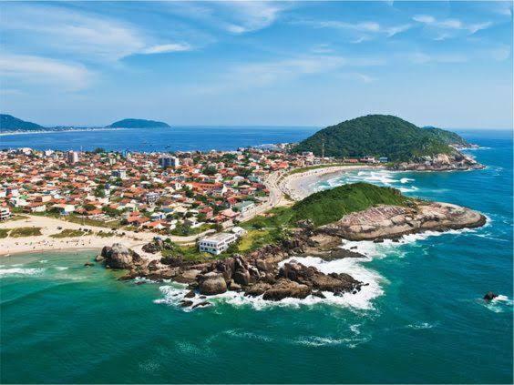 Casa Enseada Proximo Ao Mar E Comercios Com 2 Ar Split Sao Francisco do Sul Bagian luar foto